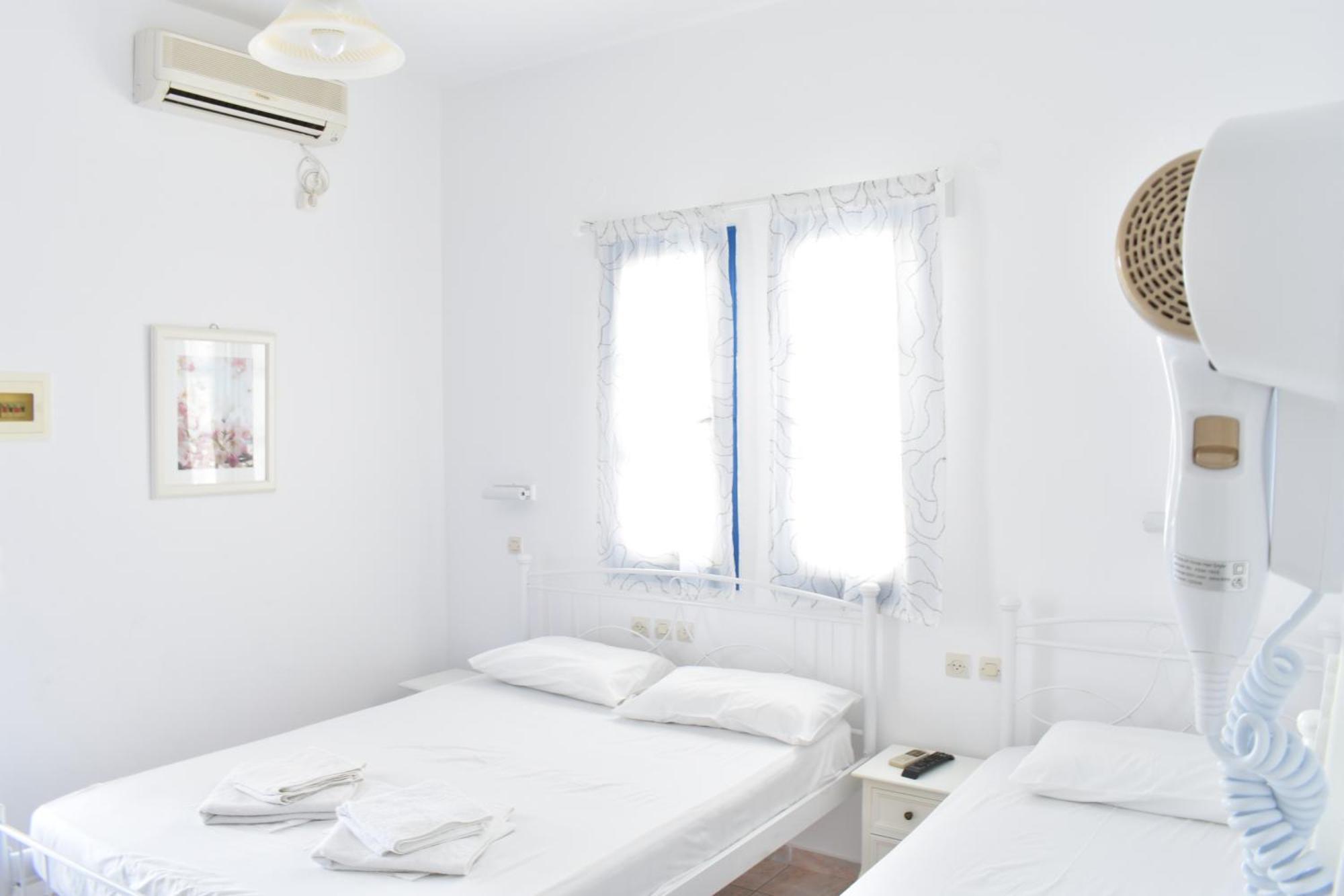 Hotel Blue Horizon Ios Pokoj fotografie
